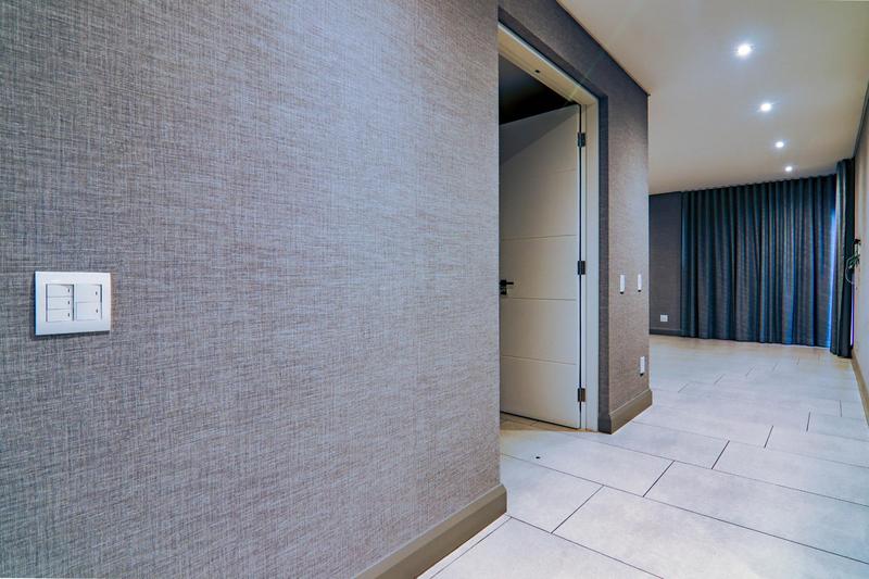 To Let 4 Bedroom Property for Rent in Morningside Gauteng