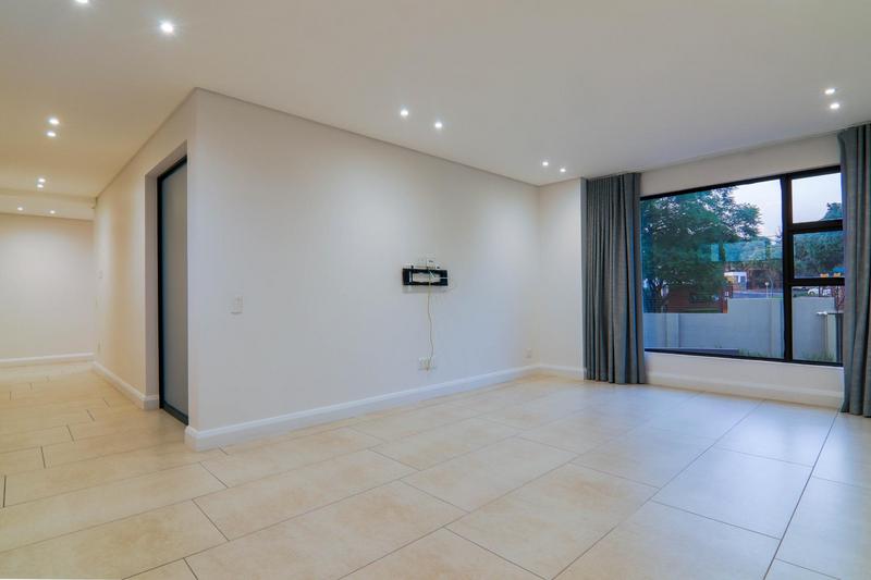 To Let 4 Bedroom Property for Rent in Morningside Gauteng