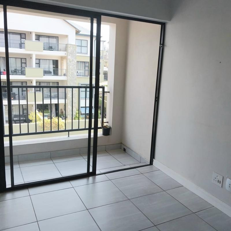 To Let 1 Bedroom Property for Rent in Waterfall Gauteng