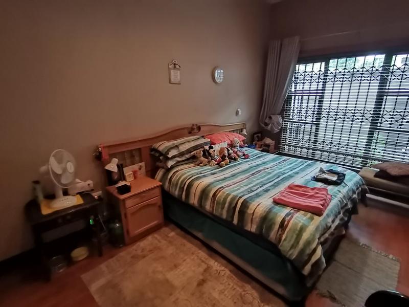 4 Bedroom Property for Sale in Vanderbijlpark SW 5 Gauteng