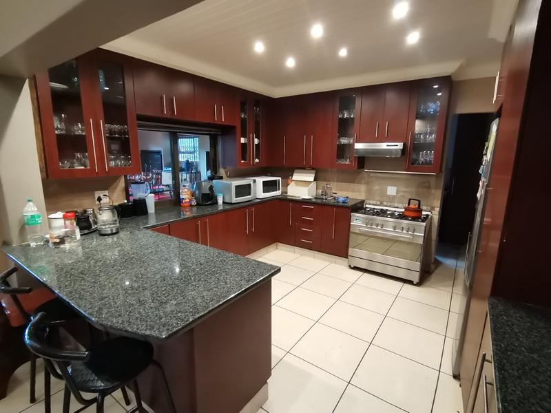 4 Bedroom Property for Sale in Vanderbijlpark SW 5 Gauteng