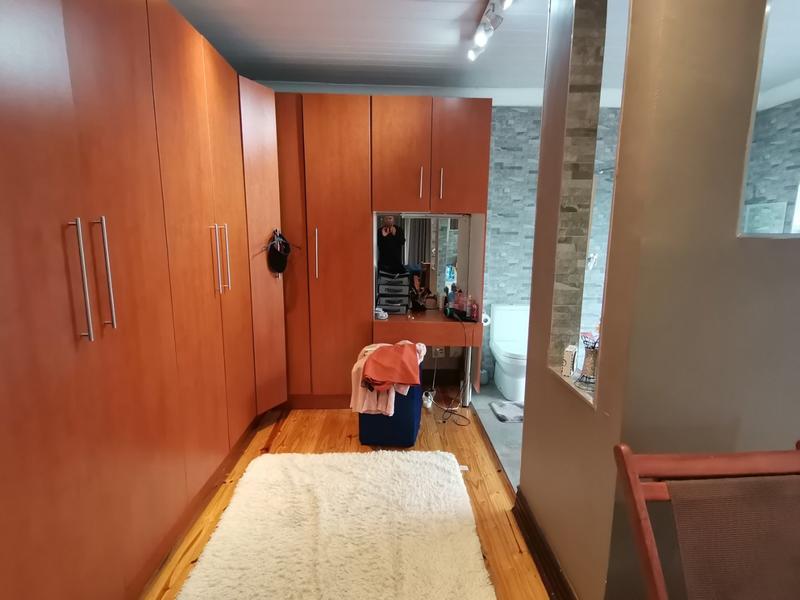 4 Bedroom Property for Sale in Vanderbijlpark SW 5 Gauteng