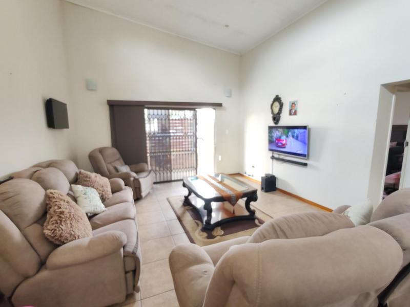 3 Bedroom Property for Sale in Kookrus Gauteng