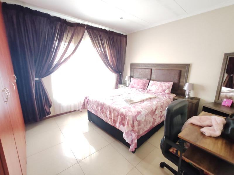 3 Bedroom Property for Sale in Kookrus Gauteng