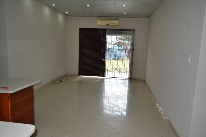 6 Bedroom Property for Sale in Three Rivers Gauteng