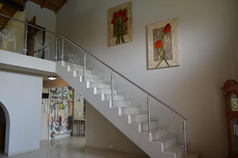 6 Bedroom Property for Sale in Three Rivers Gauteng