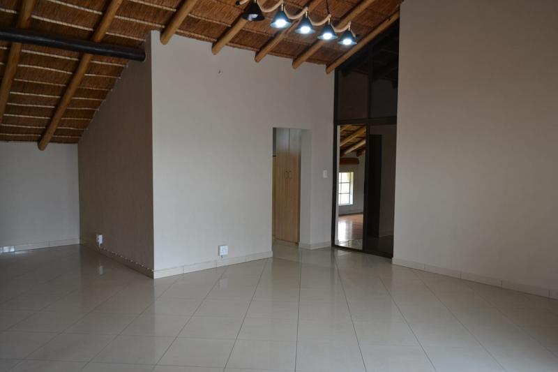 6 Bedroom Property for Sale in Three Rivers Gauteng