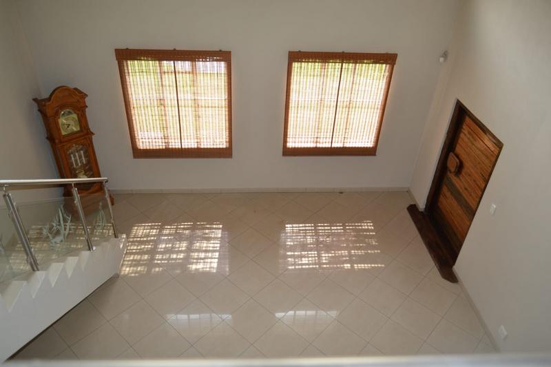 6 Bedroom Property for Sale in Three Rivers Gauteng