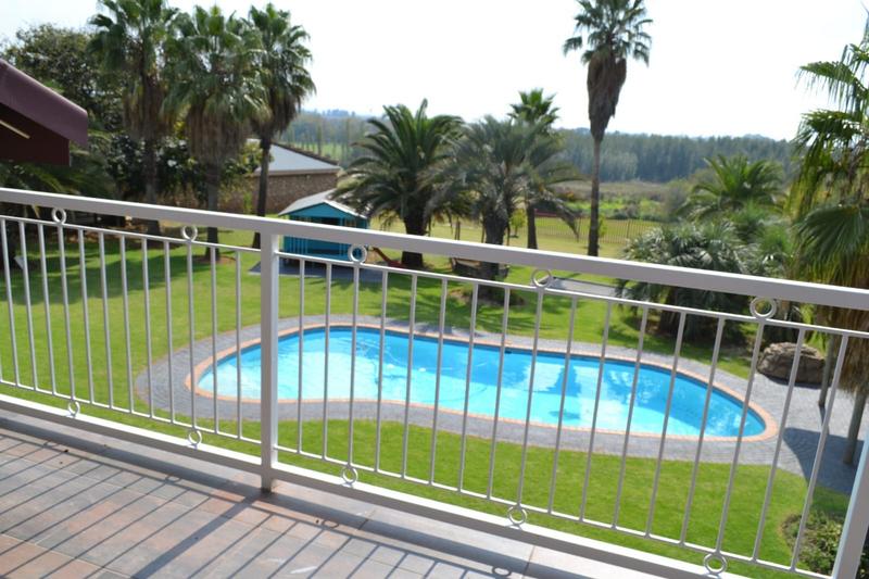 6 Bedroom Property for Sale in Three Rivers Gauteng