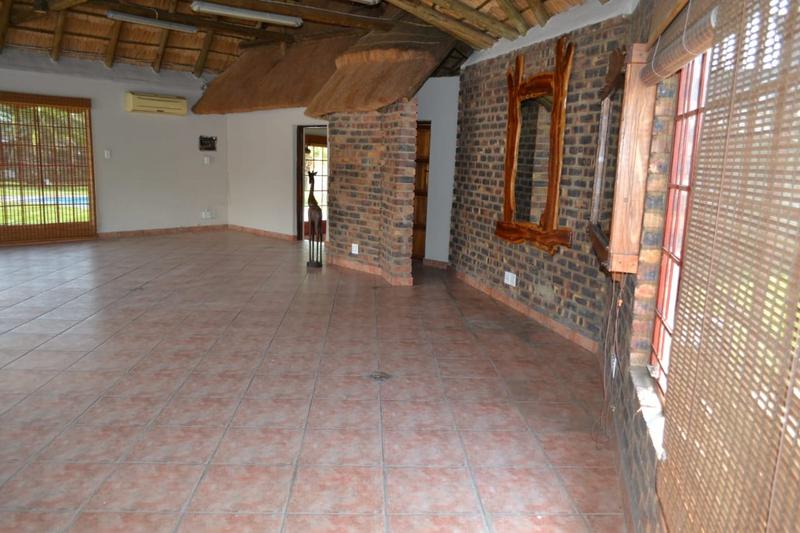 6 Bedroom Property for Sale in Three Rivers Gauteng