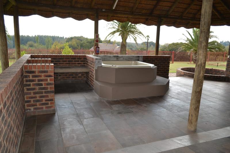 6 Bedroom Property for Sale in Three Rivers Gauteng