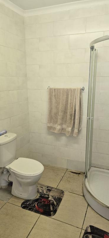 6 Bedroom Property for Sale in Three Rivers Gauteng