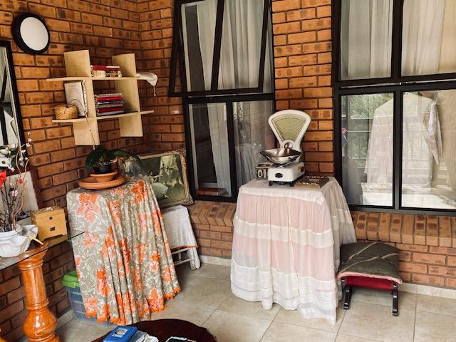 To Let 2 Bedroom Property for Rent in Newlands Gauteng