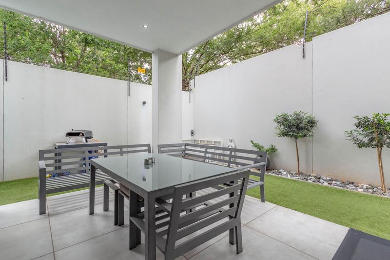 3 Bedroom Property for Sale in Edenvale Central Gauteng