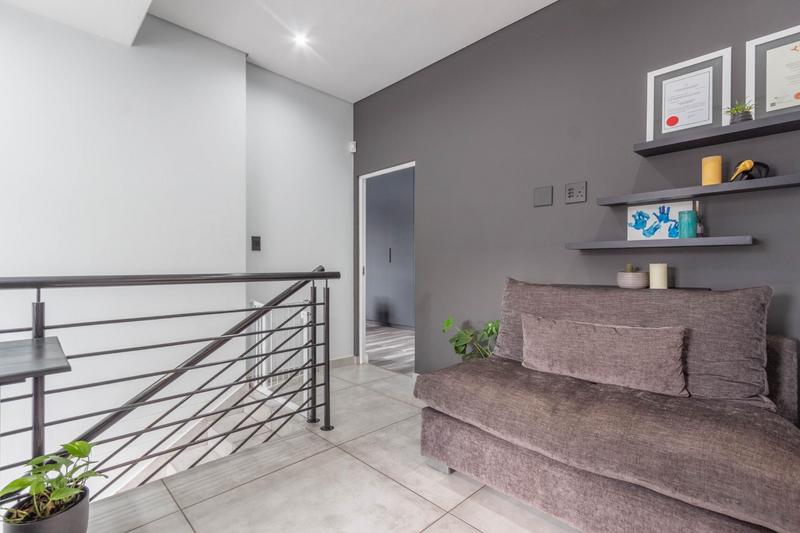 3 Bedroom Property for Sale in Edenvale Central Gauteng