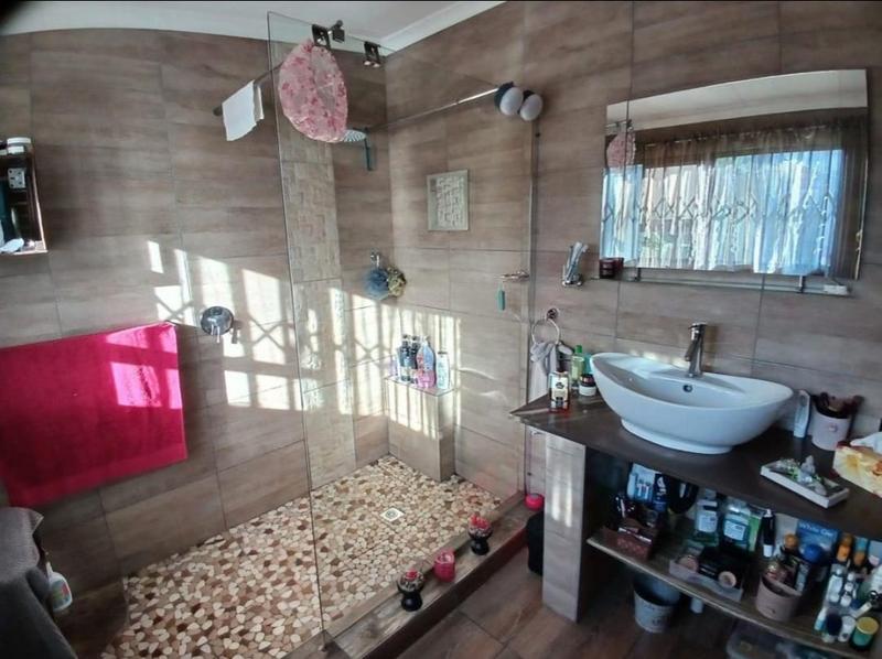 3 Bedroom Property for Sale in Gerdview Gauteng