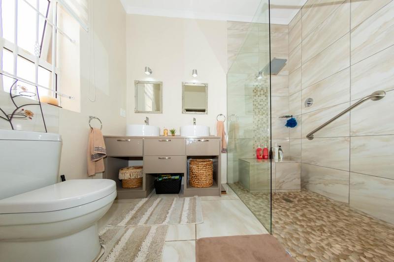 3 Bedroom Property for Sale in Observatory Gauteng