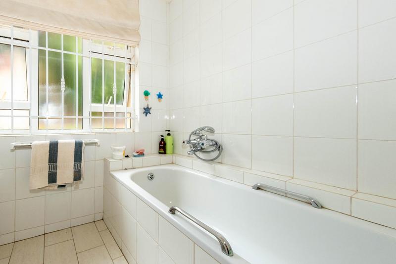 3 Bedroom Property for Sale in Observatory Gauteng