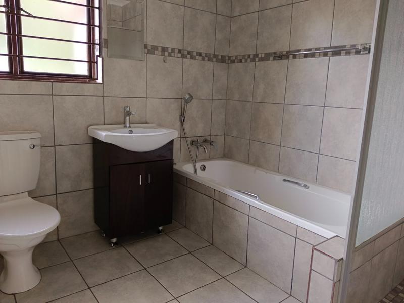 To Let 2 Bedroom Property for Rent in Craigavon Gauteng