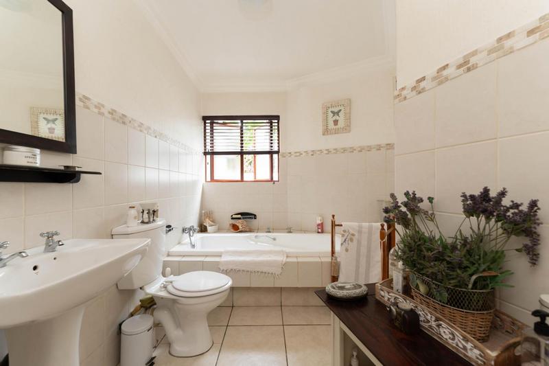 3 Bedroom Property for Sale in Lonehill Gauteng