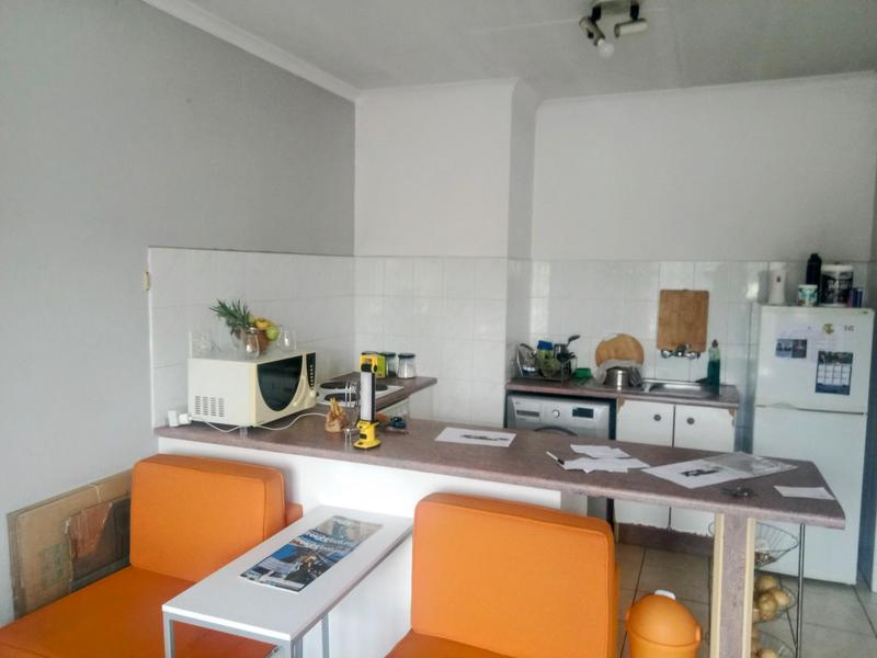 1 Bedroom Property for Sale in Bedfordview Gauteng