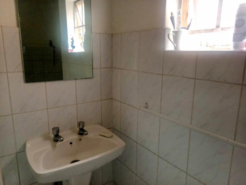 1 Bedroom Property for Sale in Bedfordview Gauteng