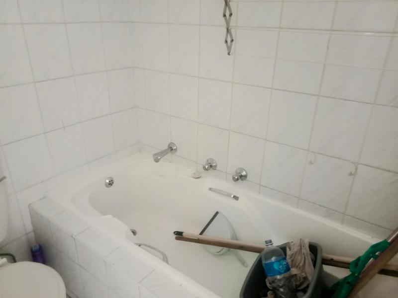 1 Bedroom Property for Sale in Bedfordview Gauteng