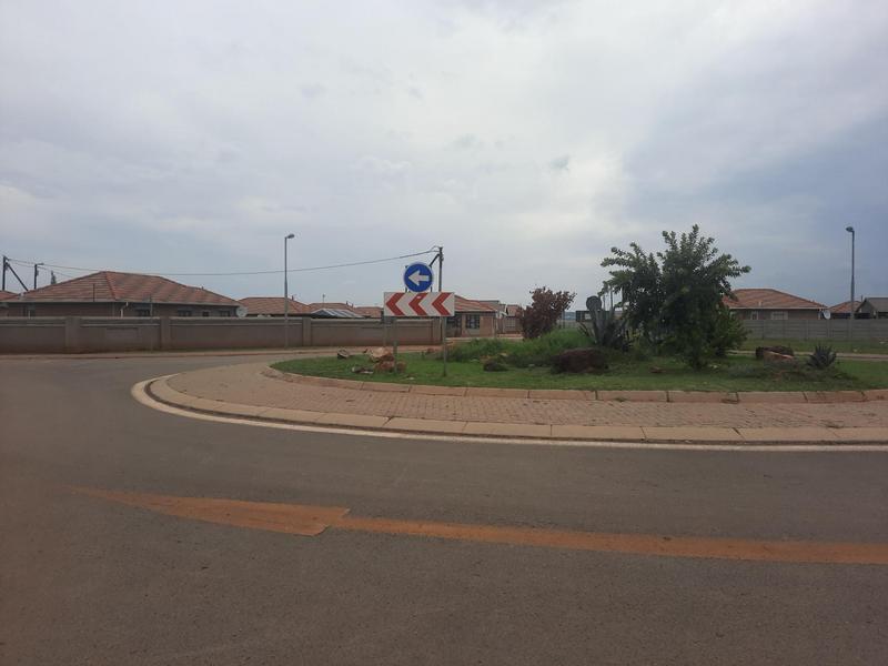 2 Bedroom Property for Sale in Savanna City Gauteng