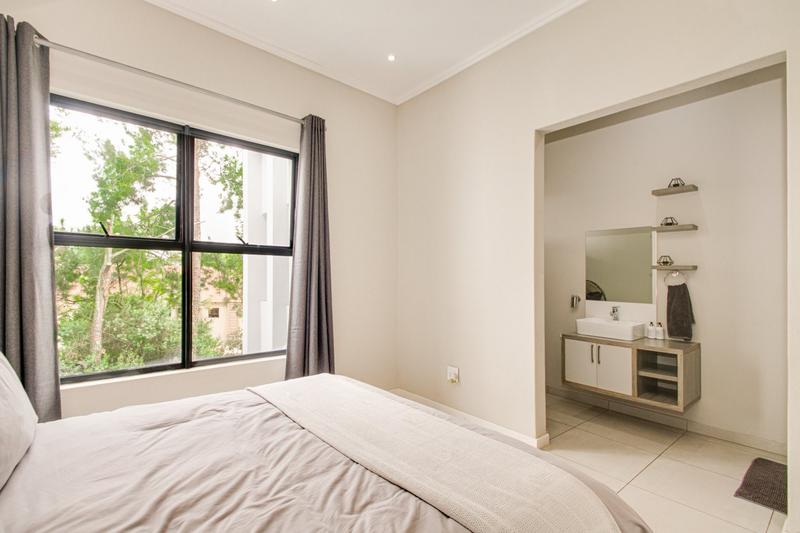 To Let 3 Bedroom Property for Rent in Morningside Gauteng
