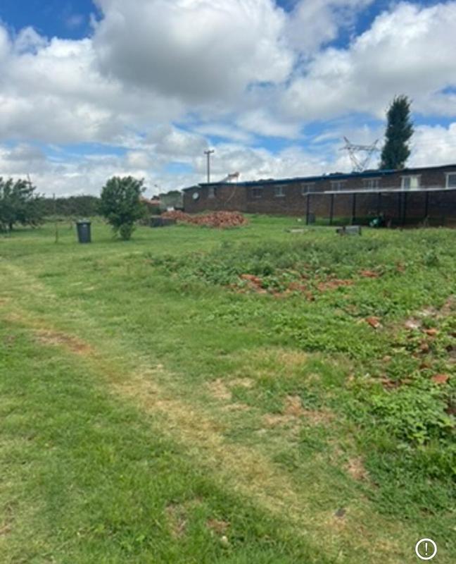 2 Bedroom Property for Sale in Tarlton Gauteng