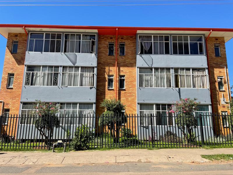 1 Bedroom Property for Sale in Sunnyside Gauteng