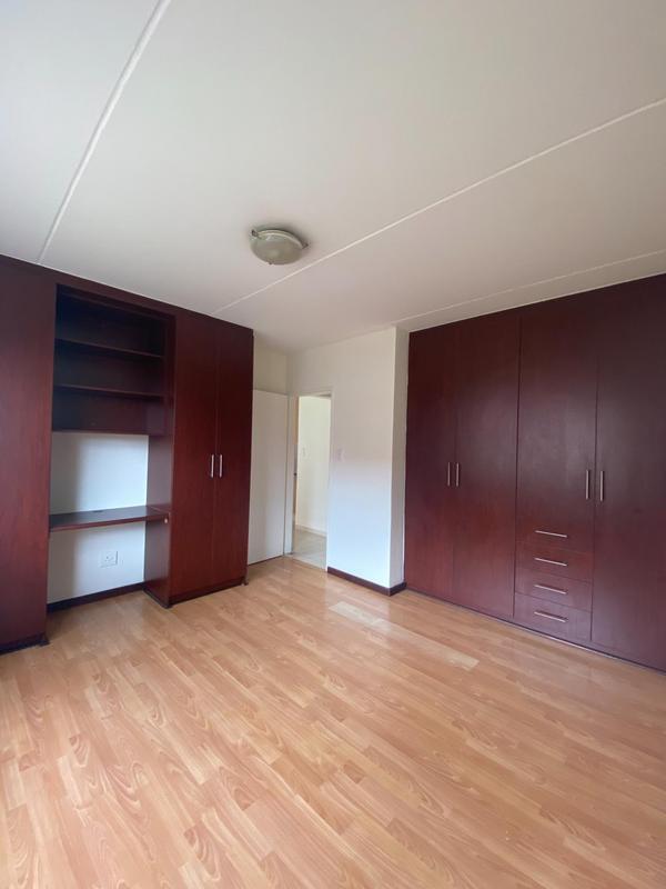 2 Bedroom Property for Sale in Vorna Valley Gauteng