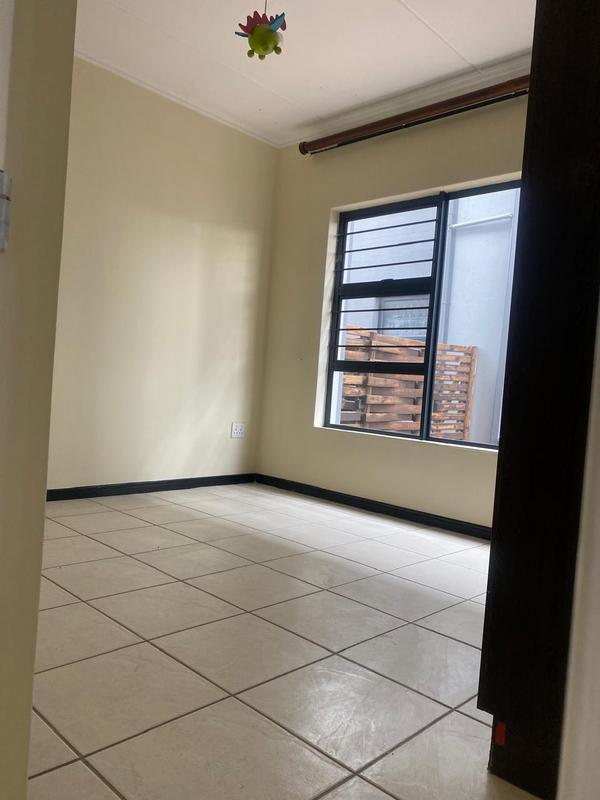 3 Bedroom Property for Sale in Gleneagles Gauteng