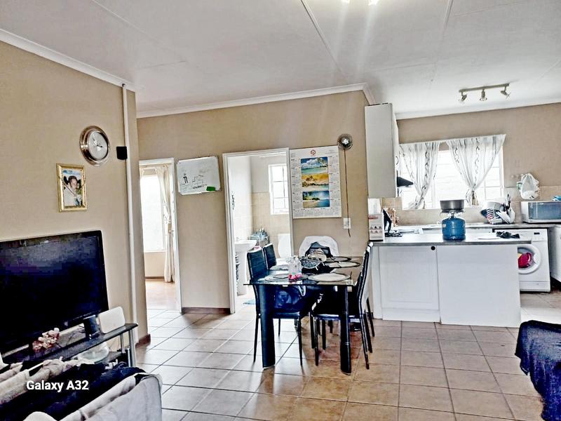 2 Bedroom Property for Sale in Terenure Gauteng
