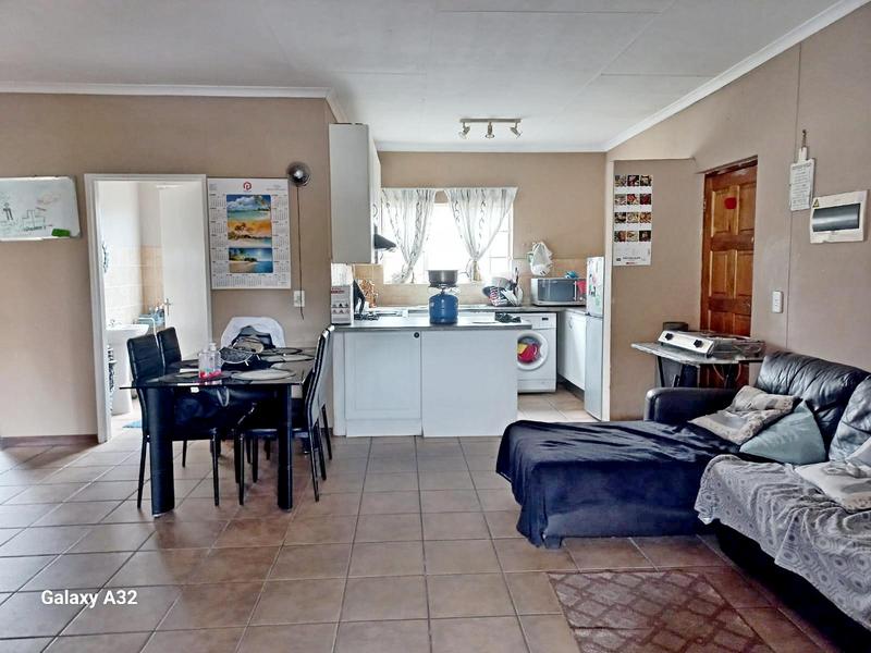 2 Bedroom Property for Sale in Terenure Gauteng