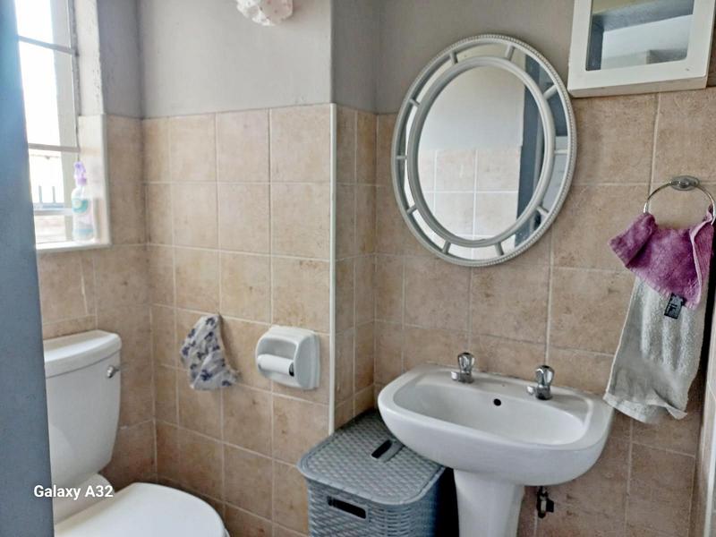 2 Bedroom Property for Sale in Terenure Gauteng