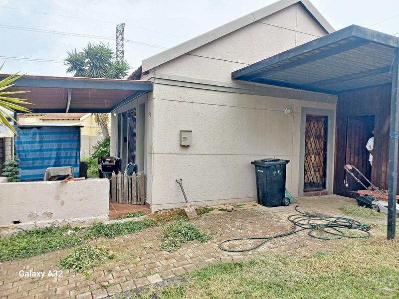 2 Bedroom Property for Sale in Terenure Gauteng