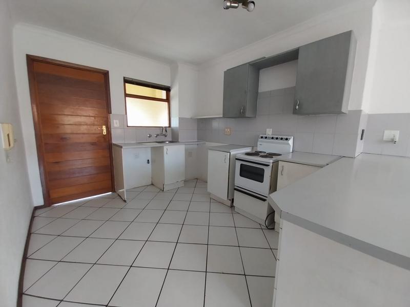 2 Bedroom Property for Sale in Sundowner Gauteng