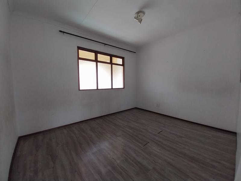 2 Bedroom Property for Sale in Sundowner Gauteng