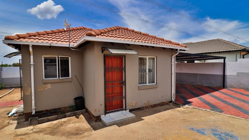 3 Bedroom Property for Sale in Blue Hills Gauteng