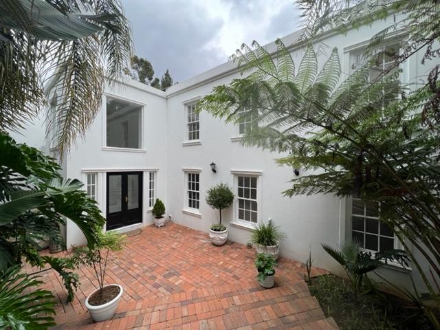 To Let 5 Bedroom Property for Rent in Hyde Park Gauteng