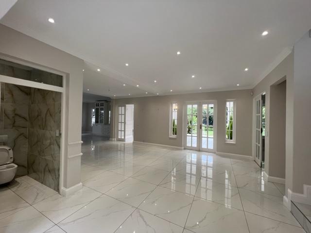 To Let 5 Bedroom Property for Rent in Hyde Park Gauteng