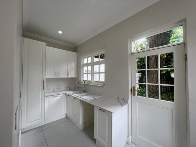 To Let 5 Bedroom Property for Rent in Hyde Park Gauteng