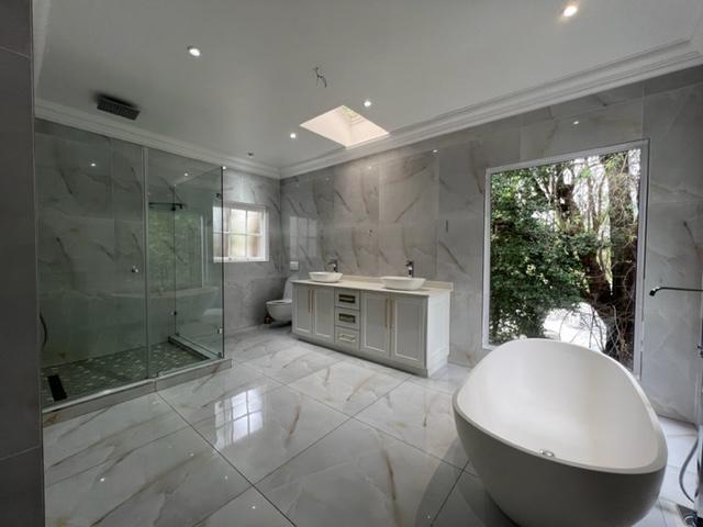 To Let 5 Bedroom Property for Rent in Hyde Park Gauteng