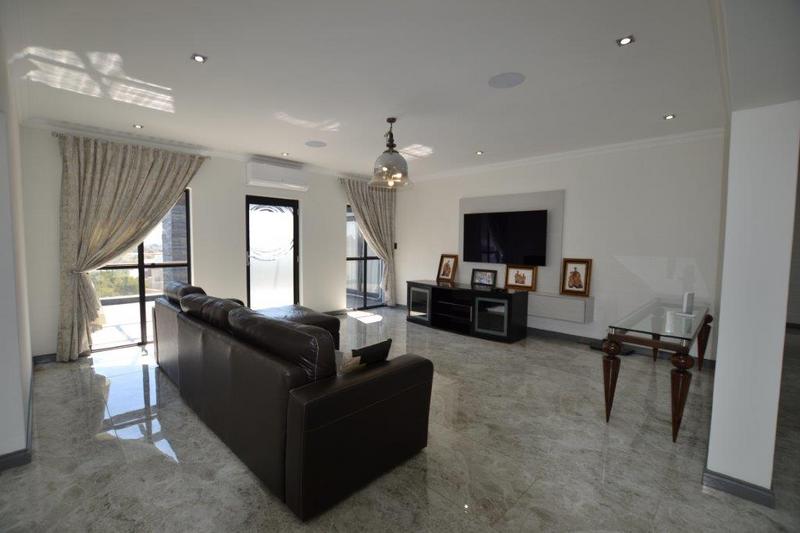 To Let 5 Bedroom Property for Rent in Copperleaf Estate Gauteng