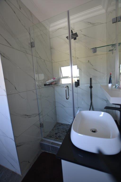 To Let 5 Bedroom Property for Rent in Copperleaf Estate Gauteng
