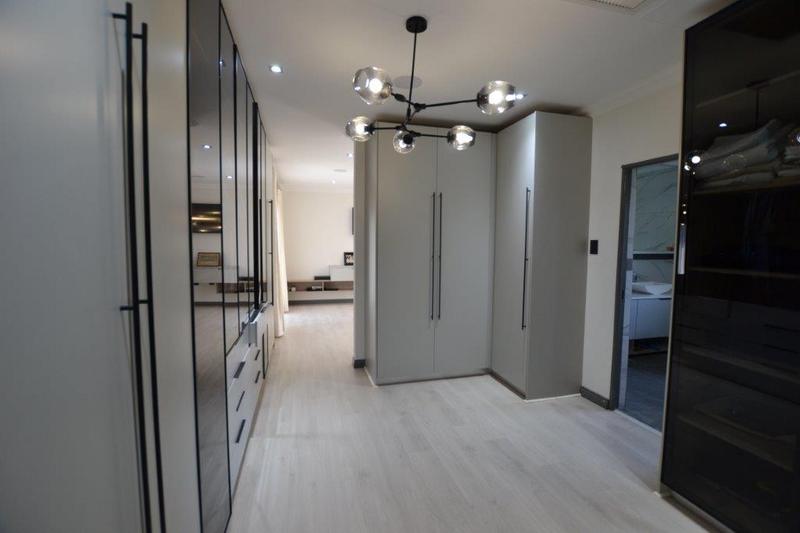 To Let 5 Bedroom Property for Rent in Copperleaf Estate Gauteng