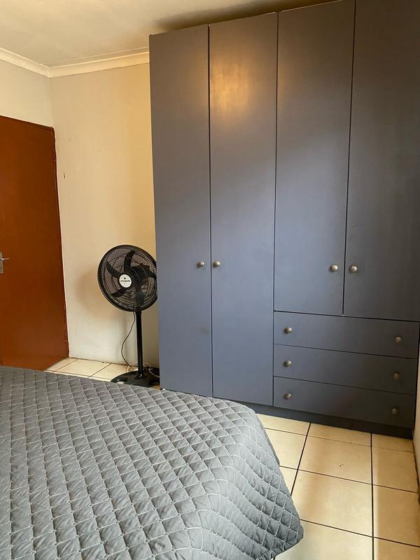 2 Bedroom Property for Sale in Clayville Gauteng