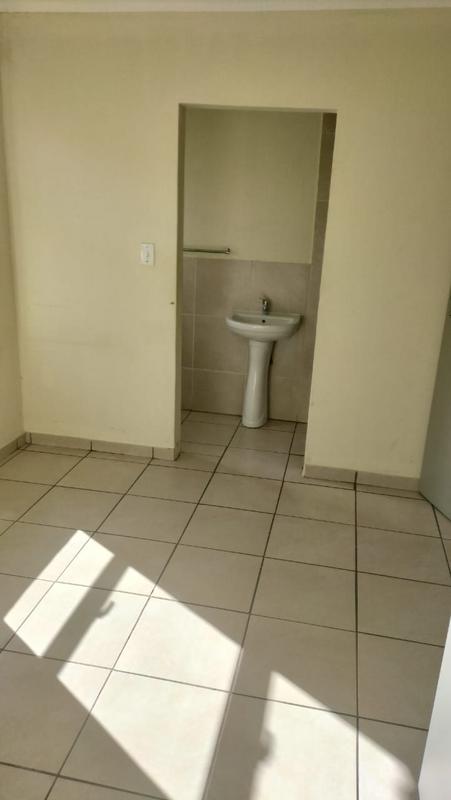 3 Bedroom Property for Sale in Groblerpark Gauteng