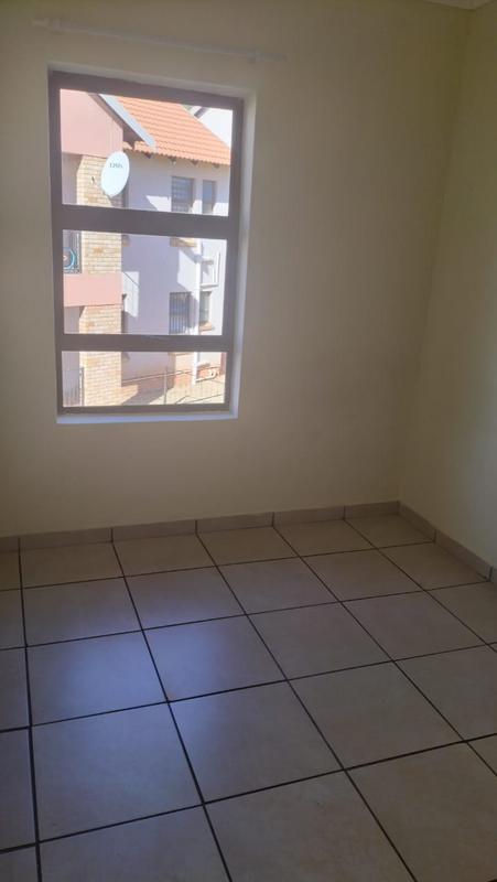 3 Bedroom Property for Sale in Groblerpark Gauteng